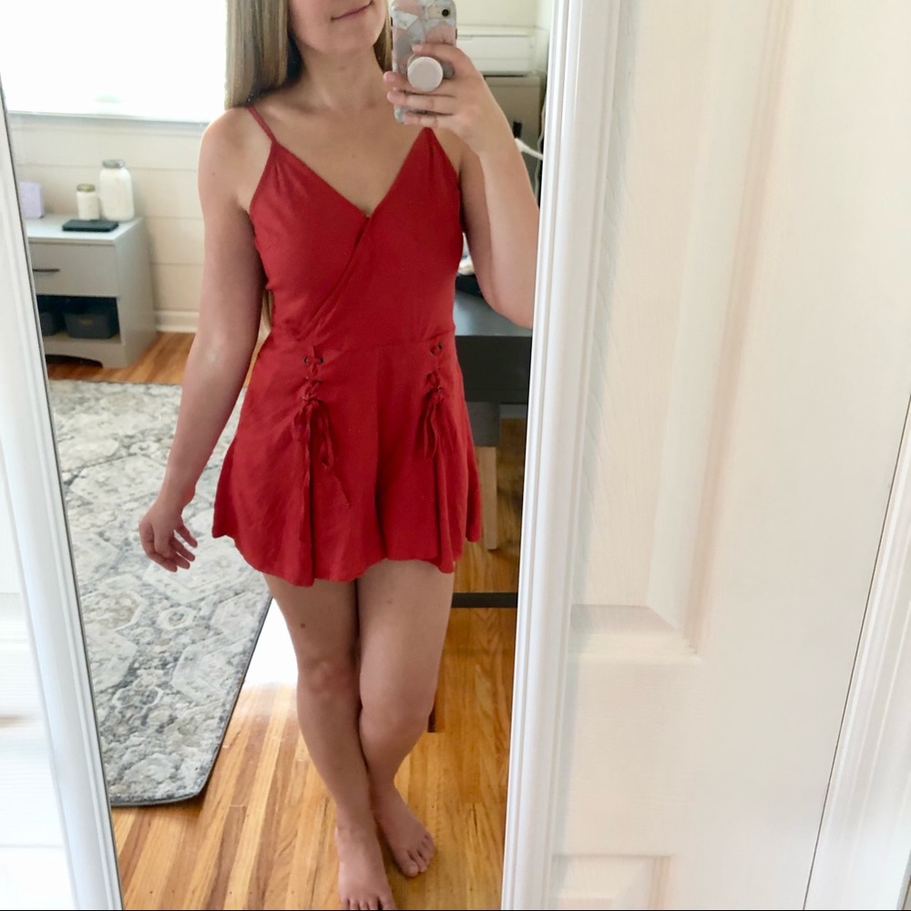 American Eagle Coral Lace Up Romper